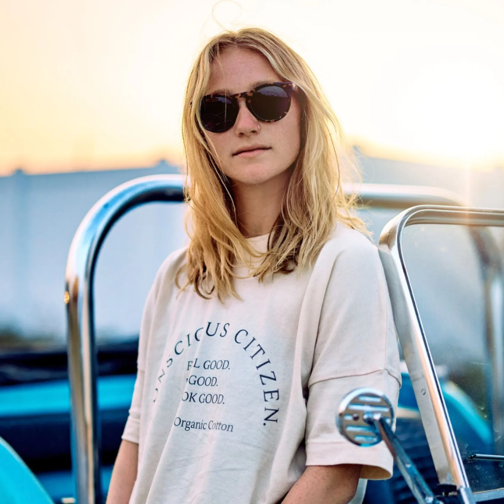 Anna Ruby Sunglasses - Image 2