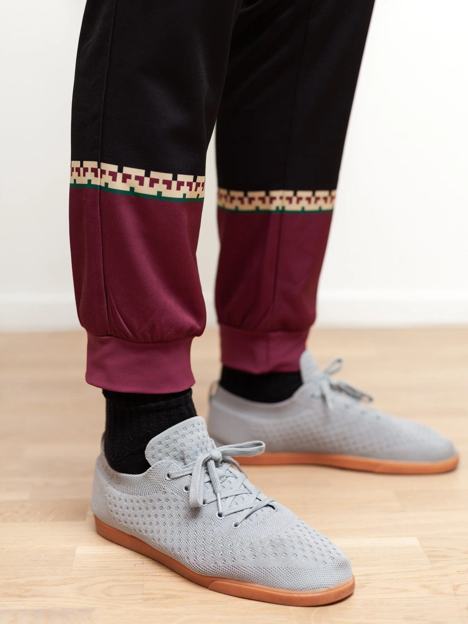 Arizona Coyotes Retro Alternate Hockey Jogger Pants - Image 2