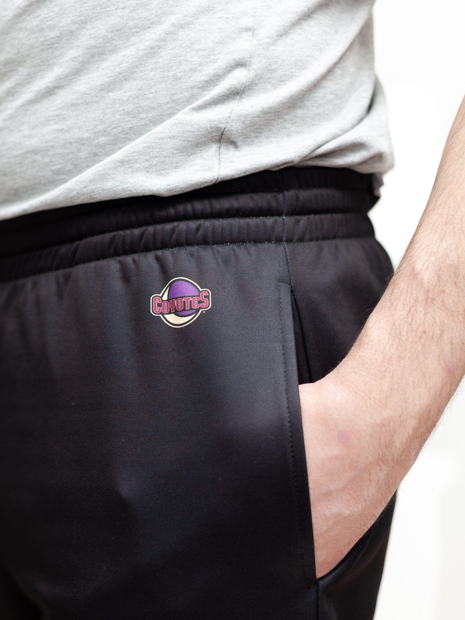 Arizona Coyotes Retro Alternate Hockey Jogger Pants - Image 4