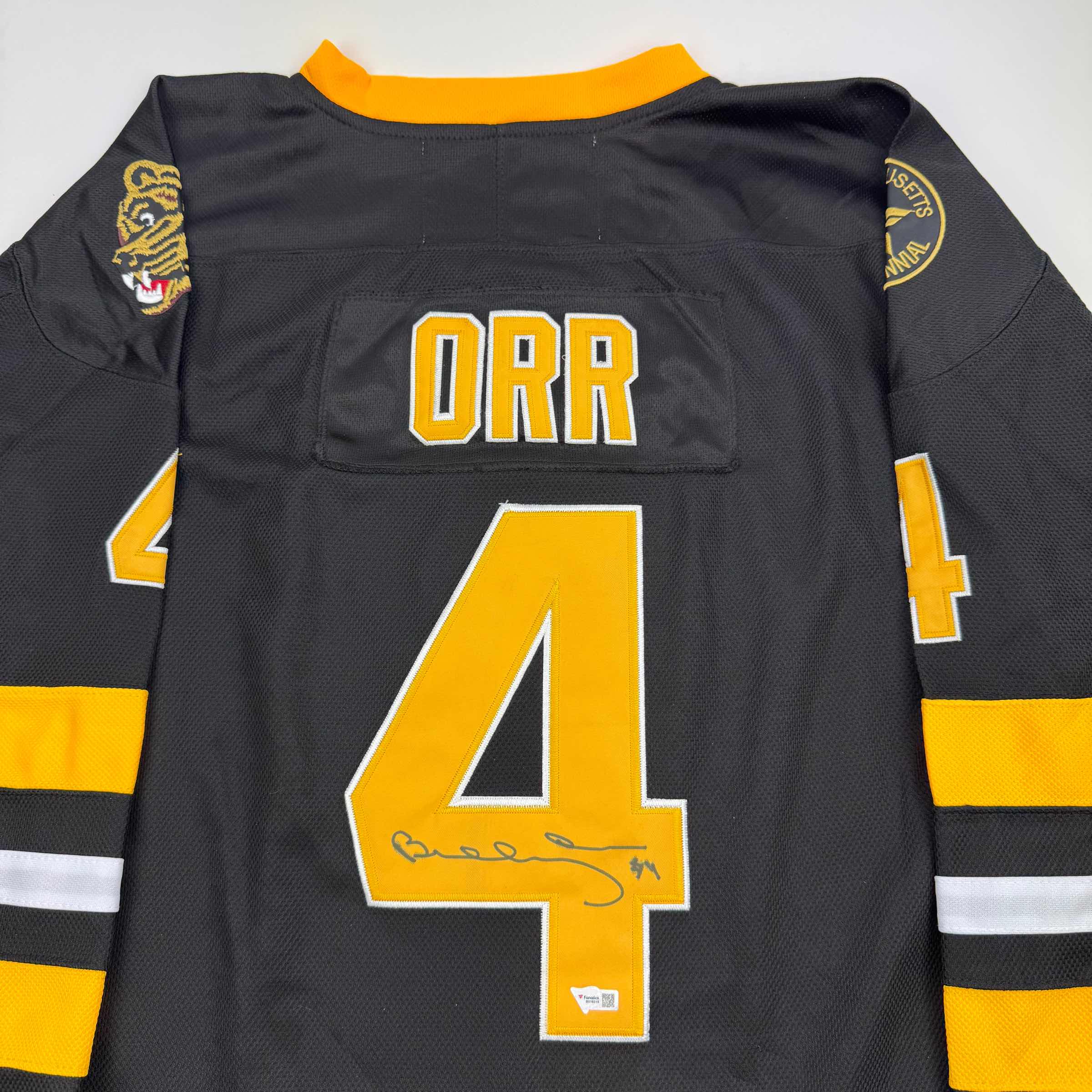 Autographed Bobby Orr Boston Bruins Black Hockey Jersey - Image 2