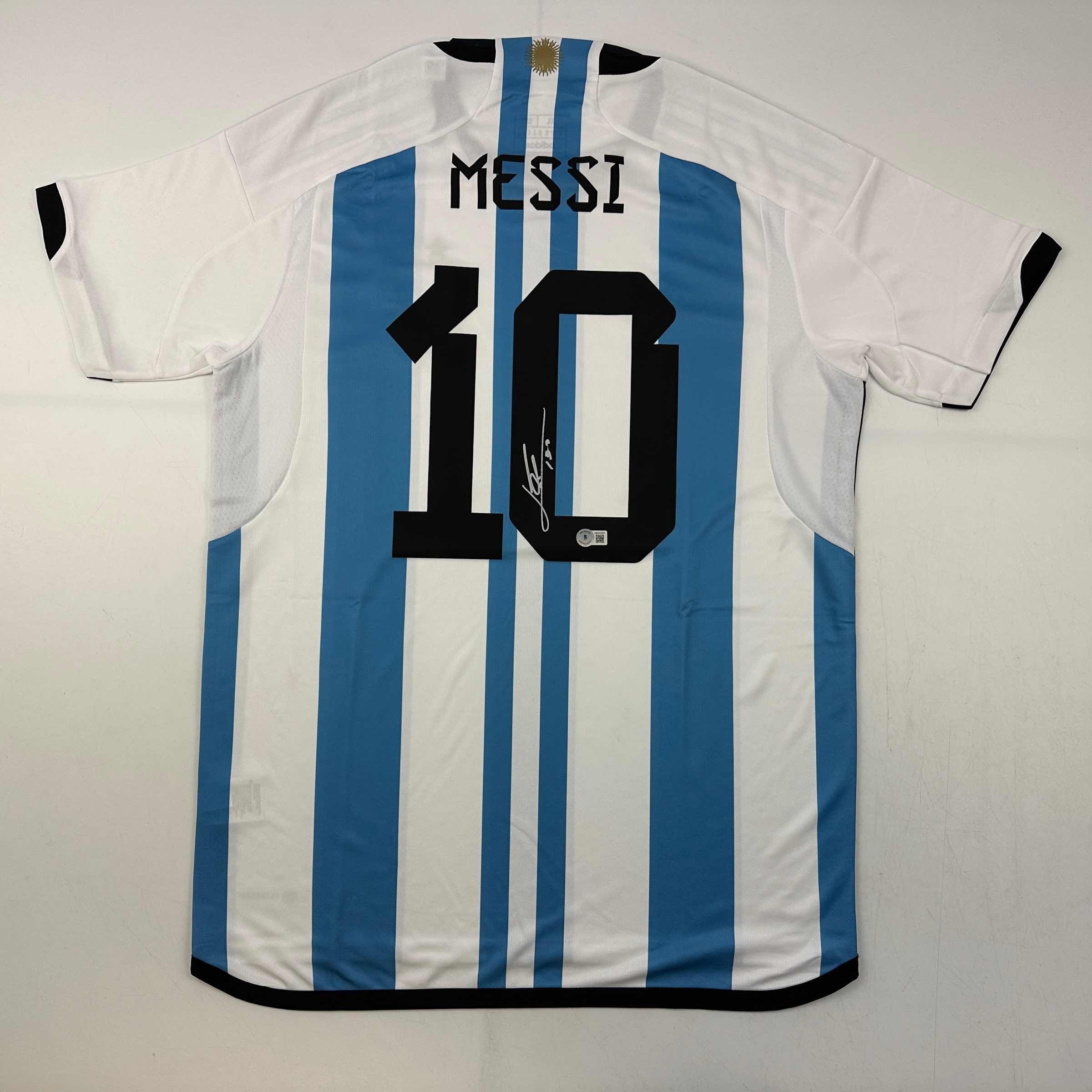 Autographed Lionel Leo Messi Argentina Blue/White Soccer Jersey - Image 2