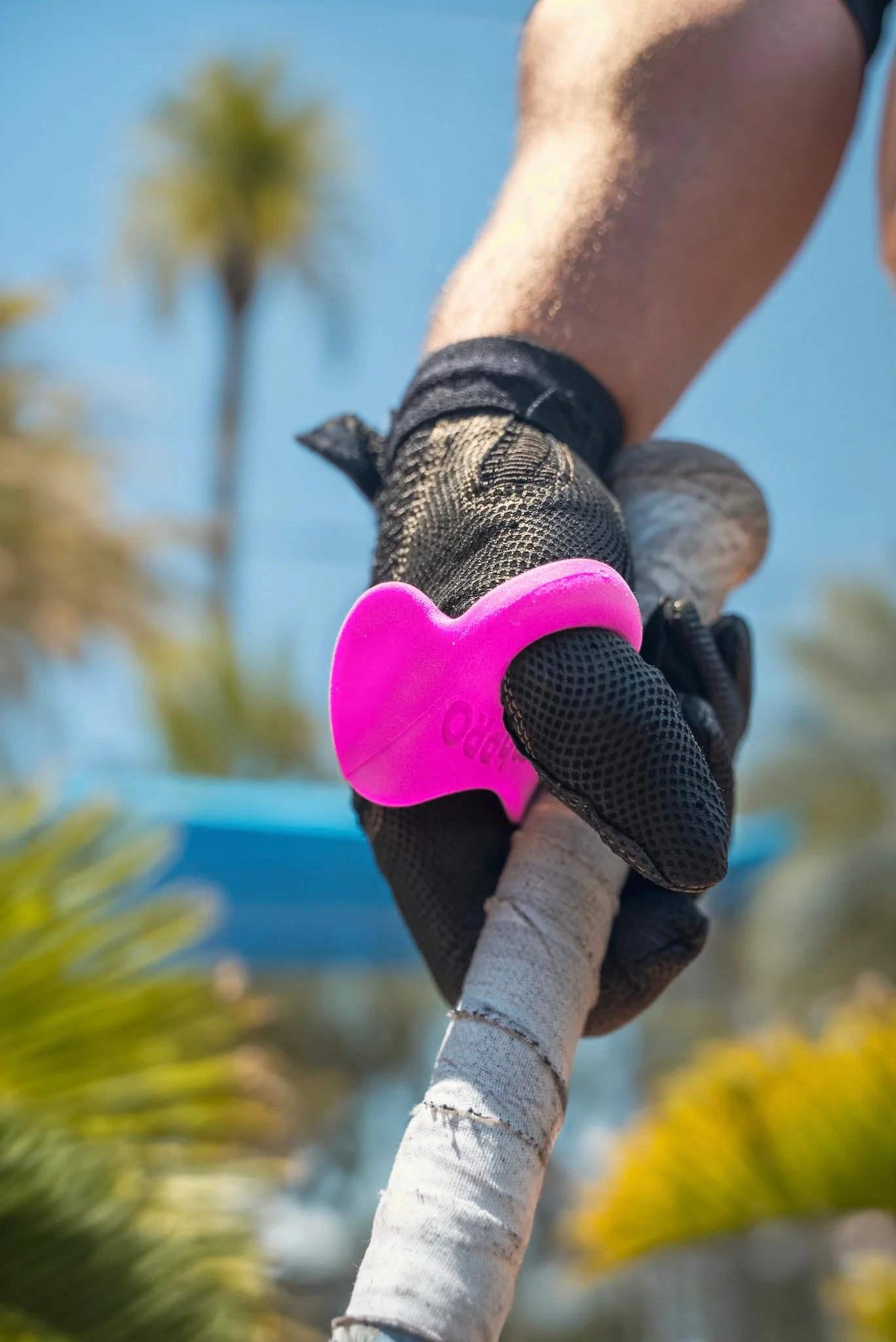 Bubblegum Blast Baseball & Softball Thumb Guard Limited Edition - Image 3