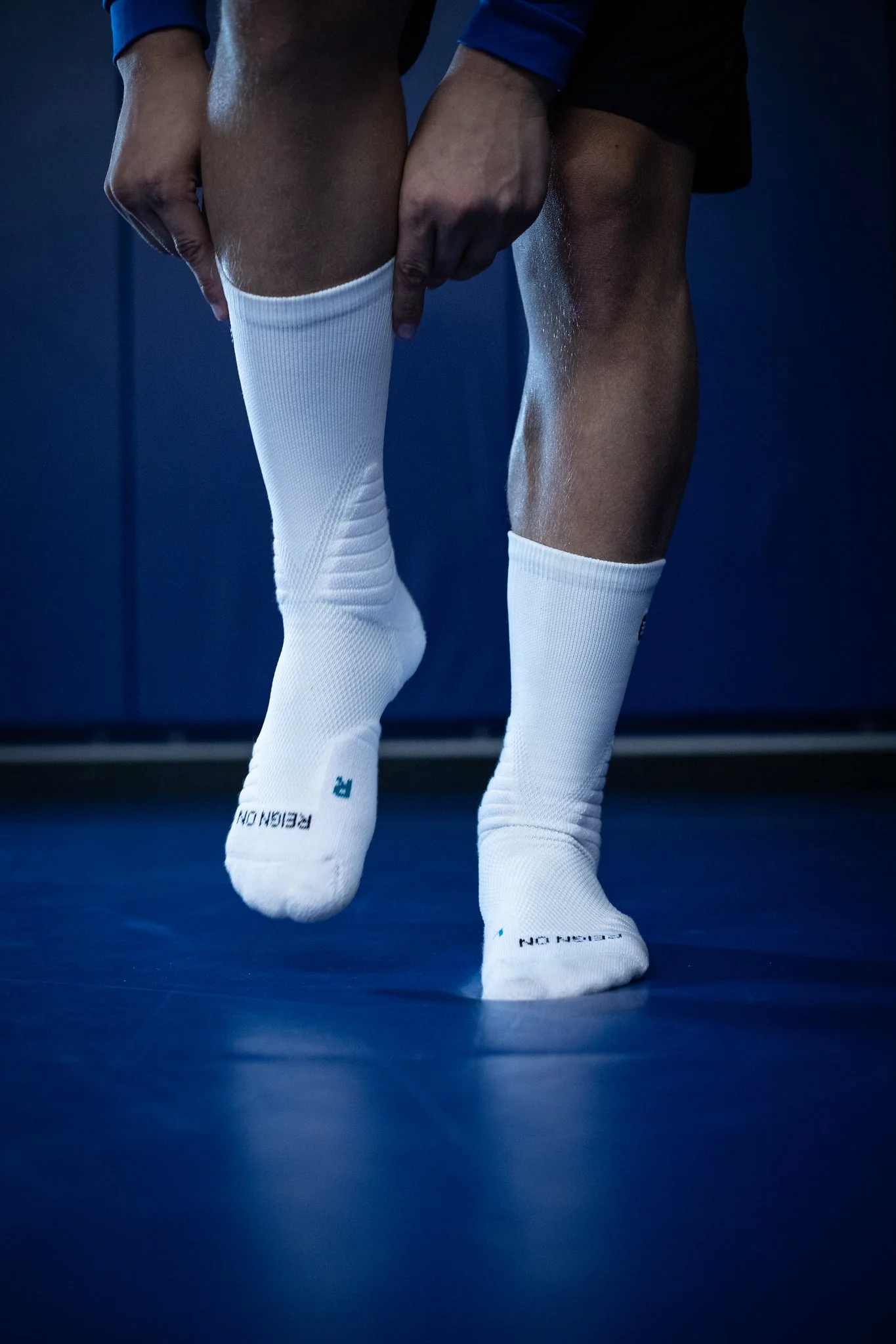 Cloud Tech Performance Socks in White - Image 2