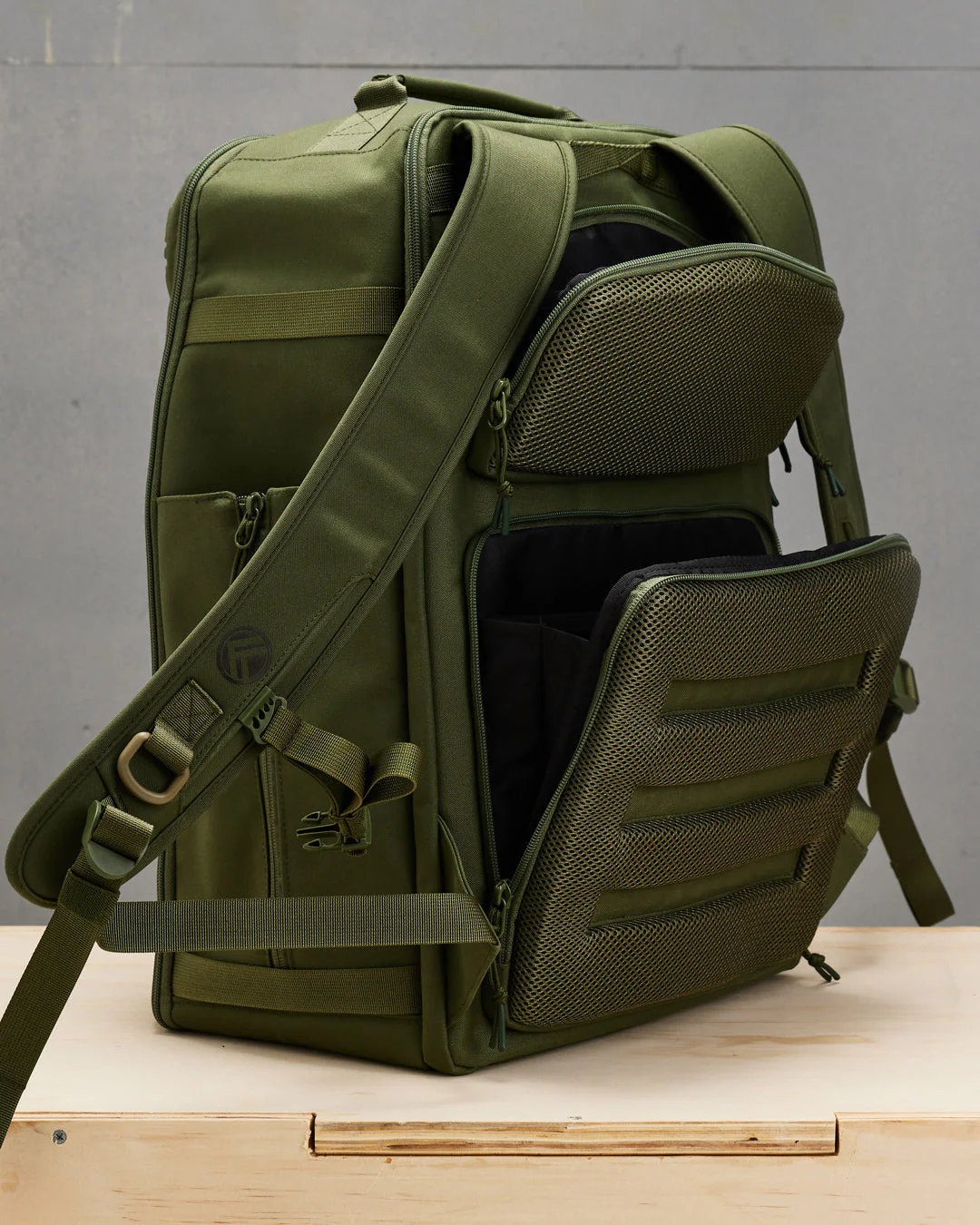 CONQUER Backpack Large 38L - Image 6