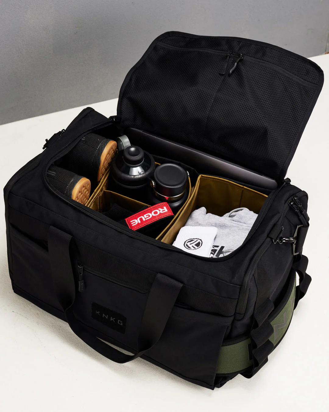 CORE Duffel Large 51L - Image 10