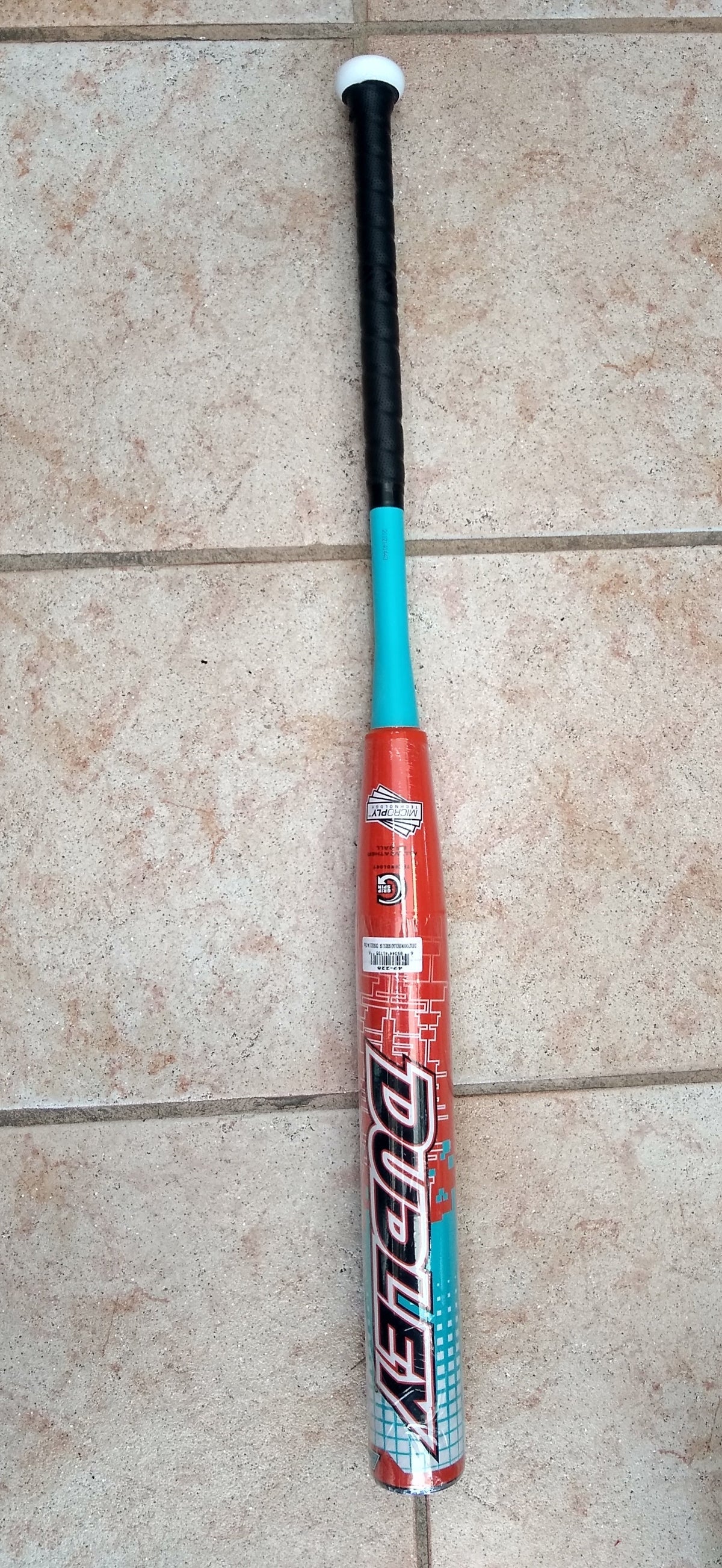 Dudley DOOM Senior Slowpitch Softball Bat 12" - Composite - Image 4