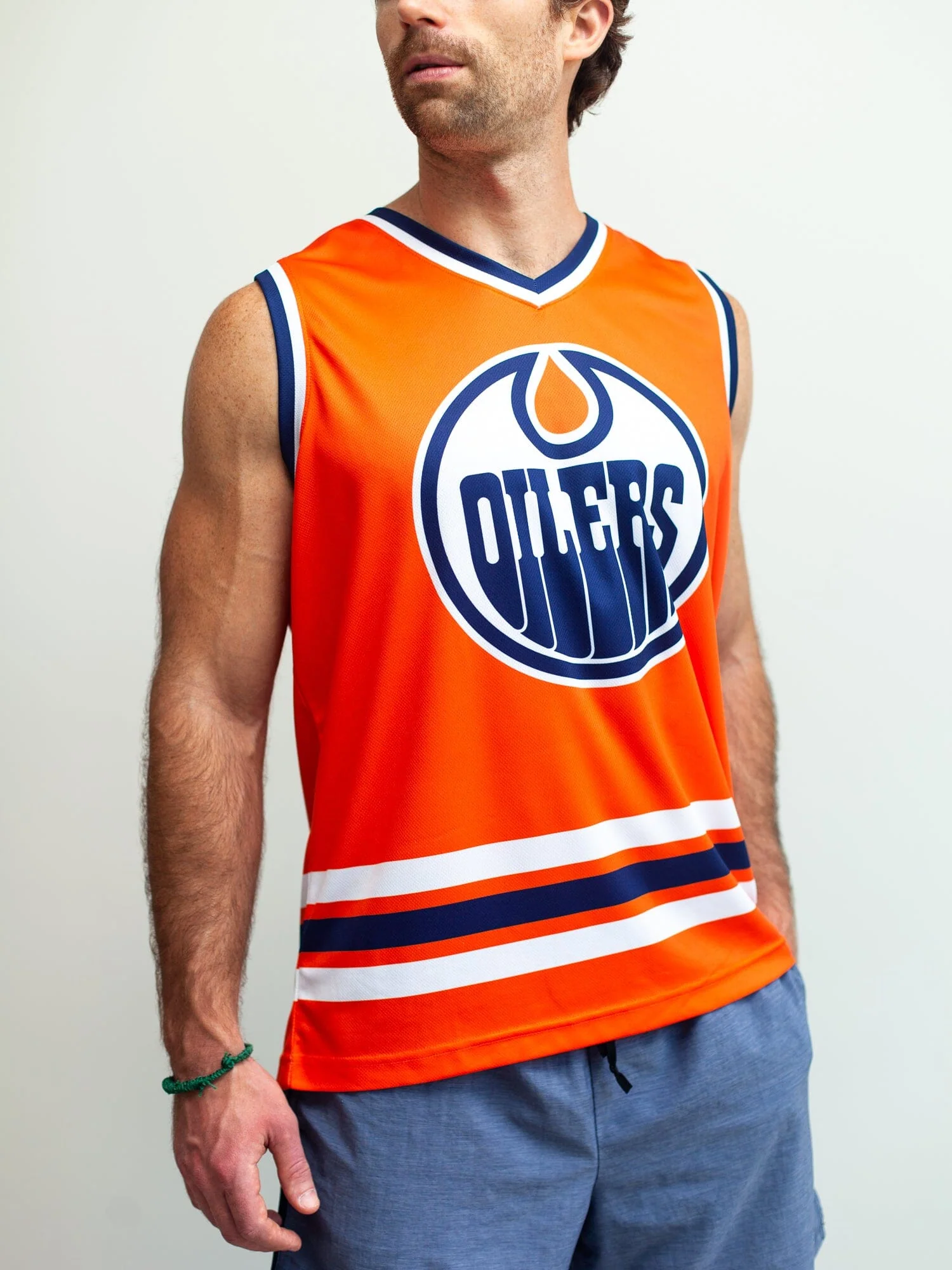 Edmonton Oilers Hockey Tank - Image 3