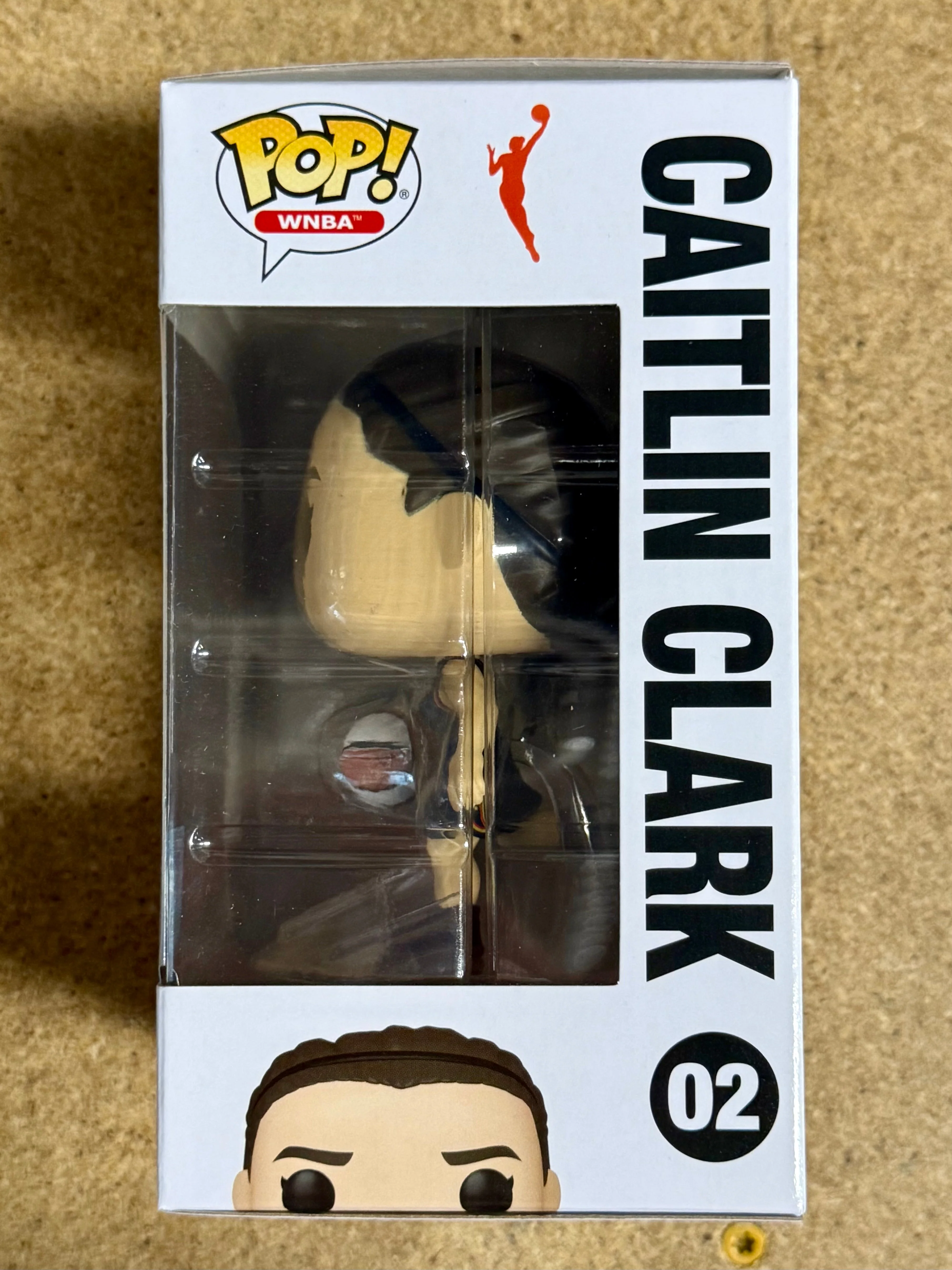 Funko Pop! Basketball Caitlyn Clark #02 WNBA Indiana Fever NCAA Iowa Hawkeyes - Image 2