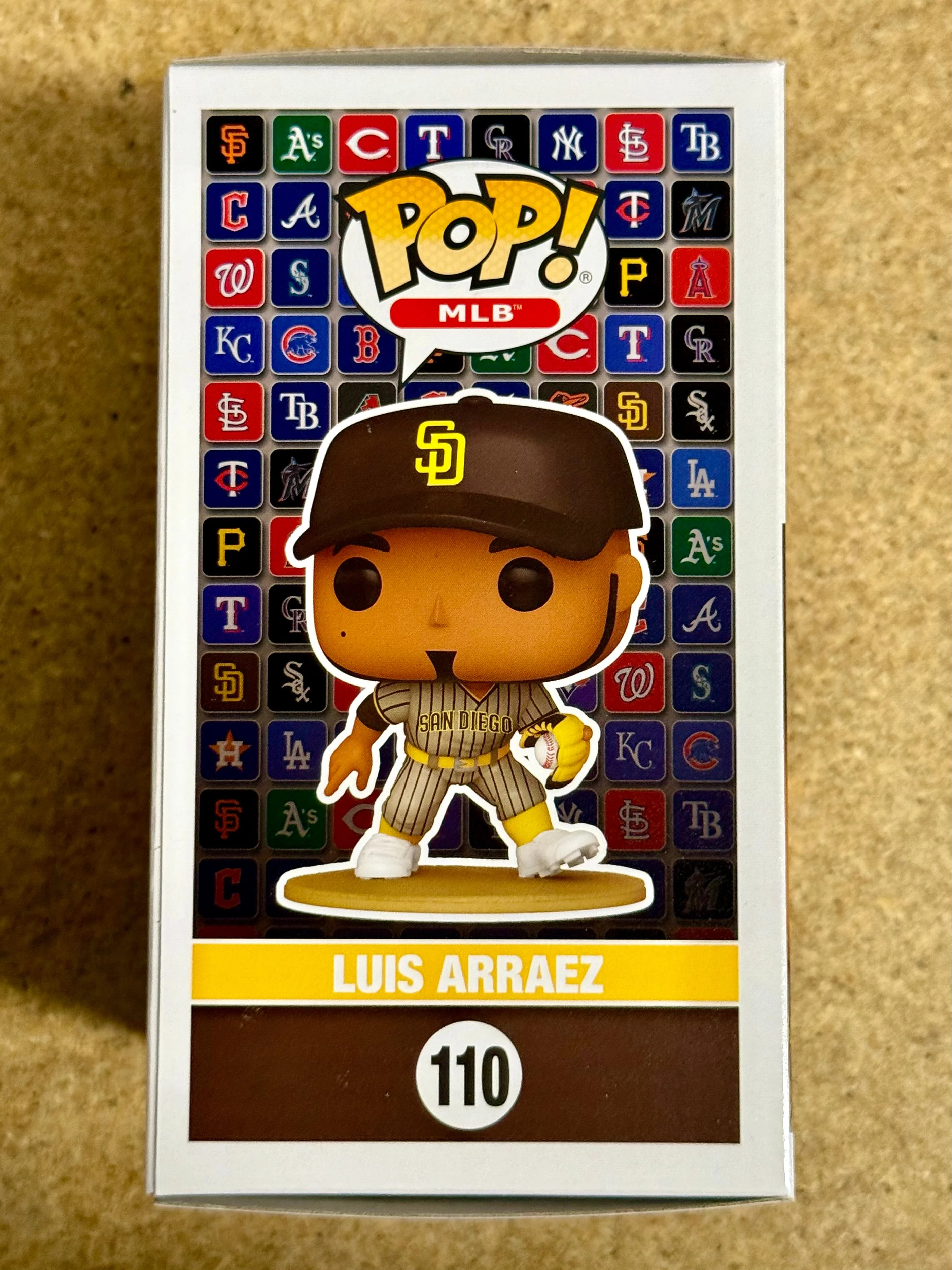 Funko Pop! MLB Luis Arraez #110 San Diego Padres 2024 Infielder - Image 4