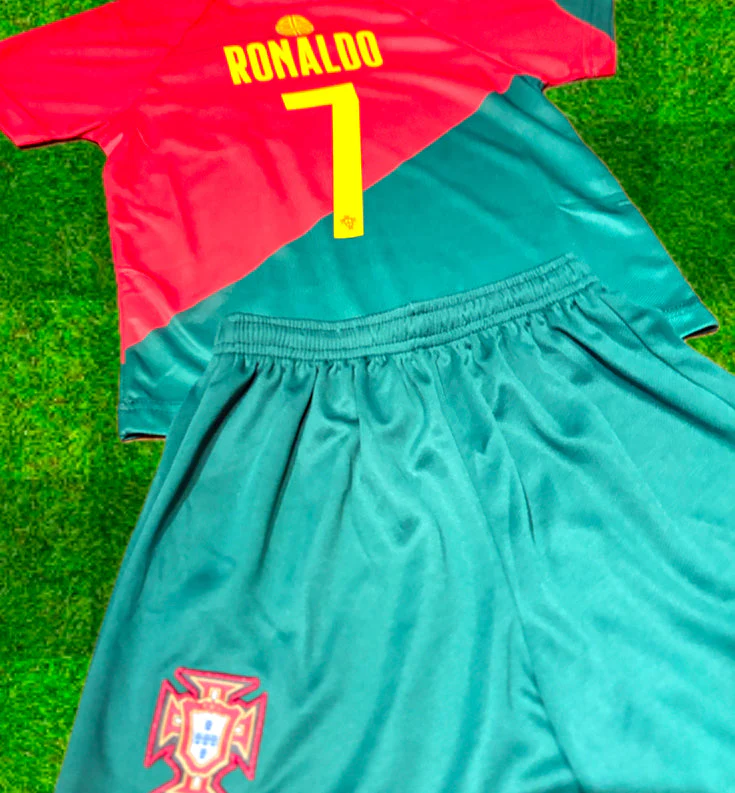 Kids Cristiano Ronaldo Portugal Soccer Jersey Home Toddler & Youth Sizes - Image 4