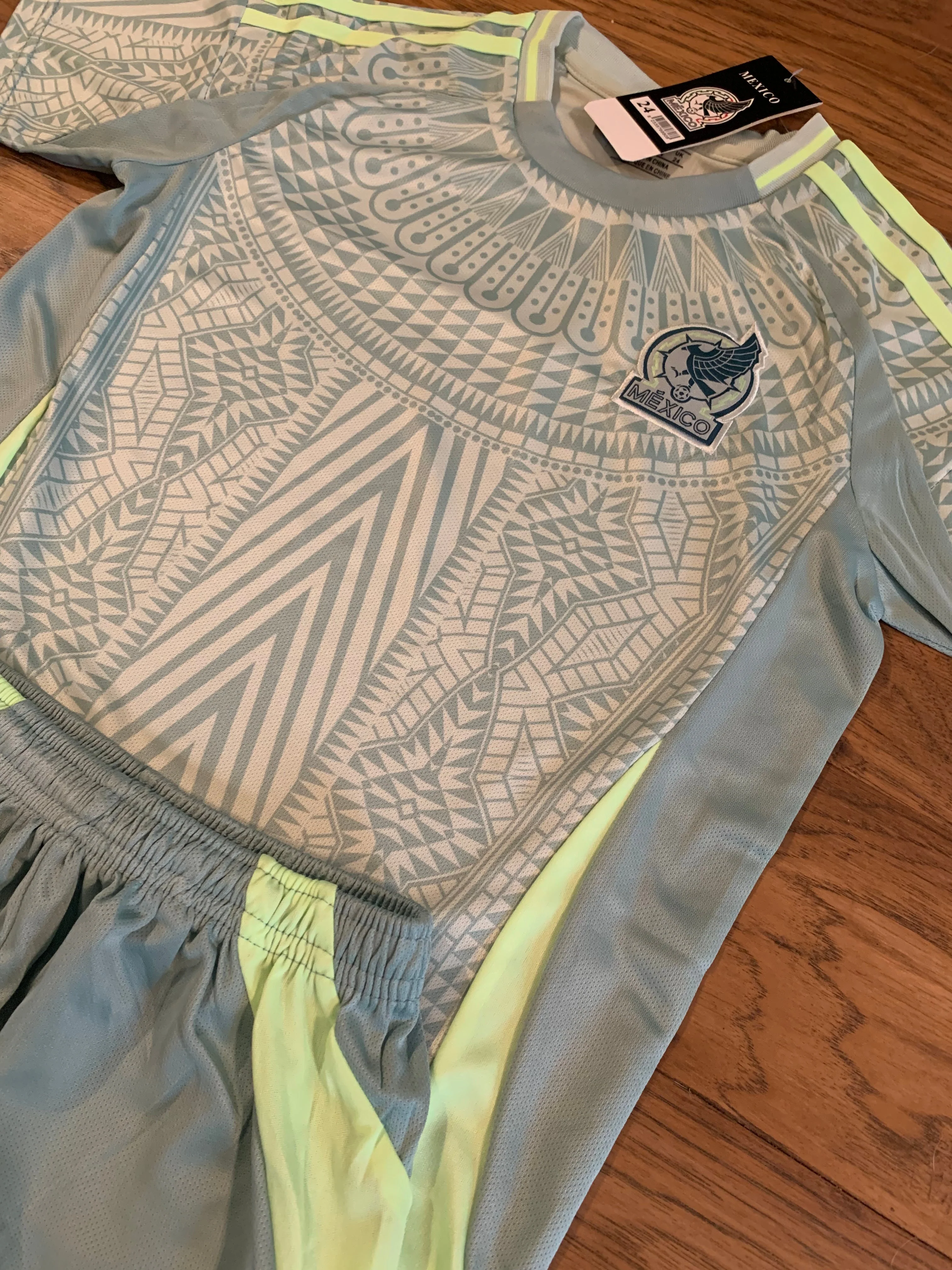 Mexico National Soccer Jersey Kit Kids Youth & Toddler - 2 Piece Set - Image 2