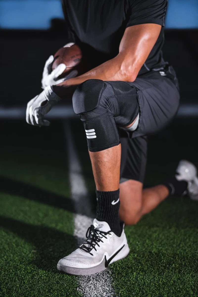 Mid-Length Padded Black Knee Sleeve - Image 18