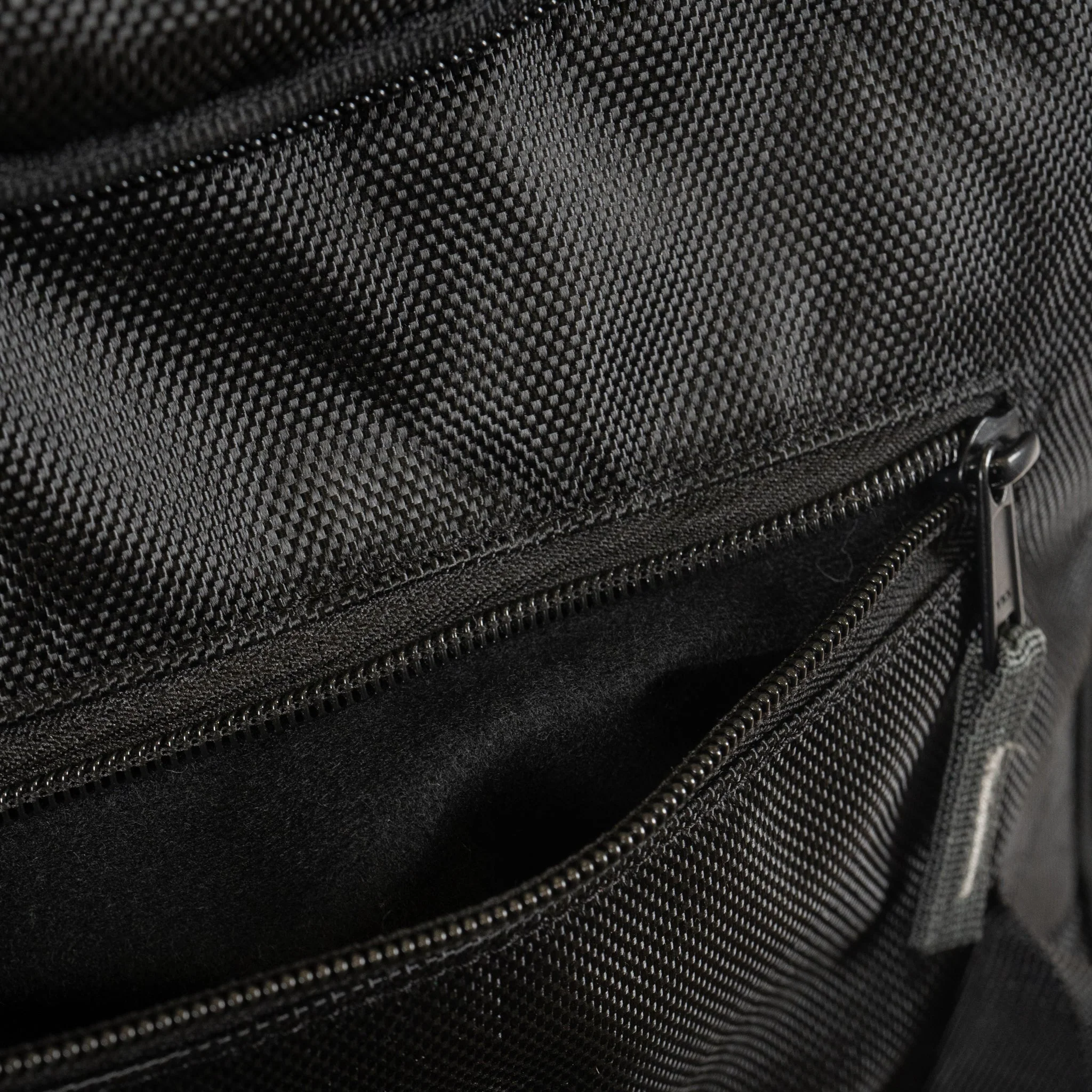 Mountain Essential Ski, Boot & Helmet Backpack - Image 9