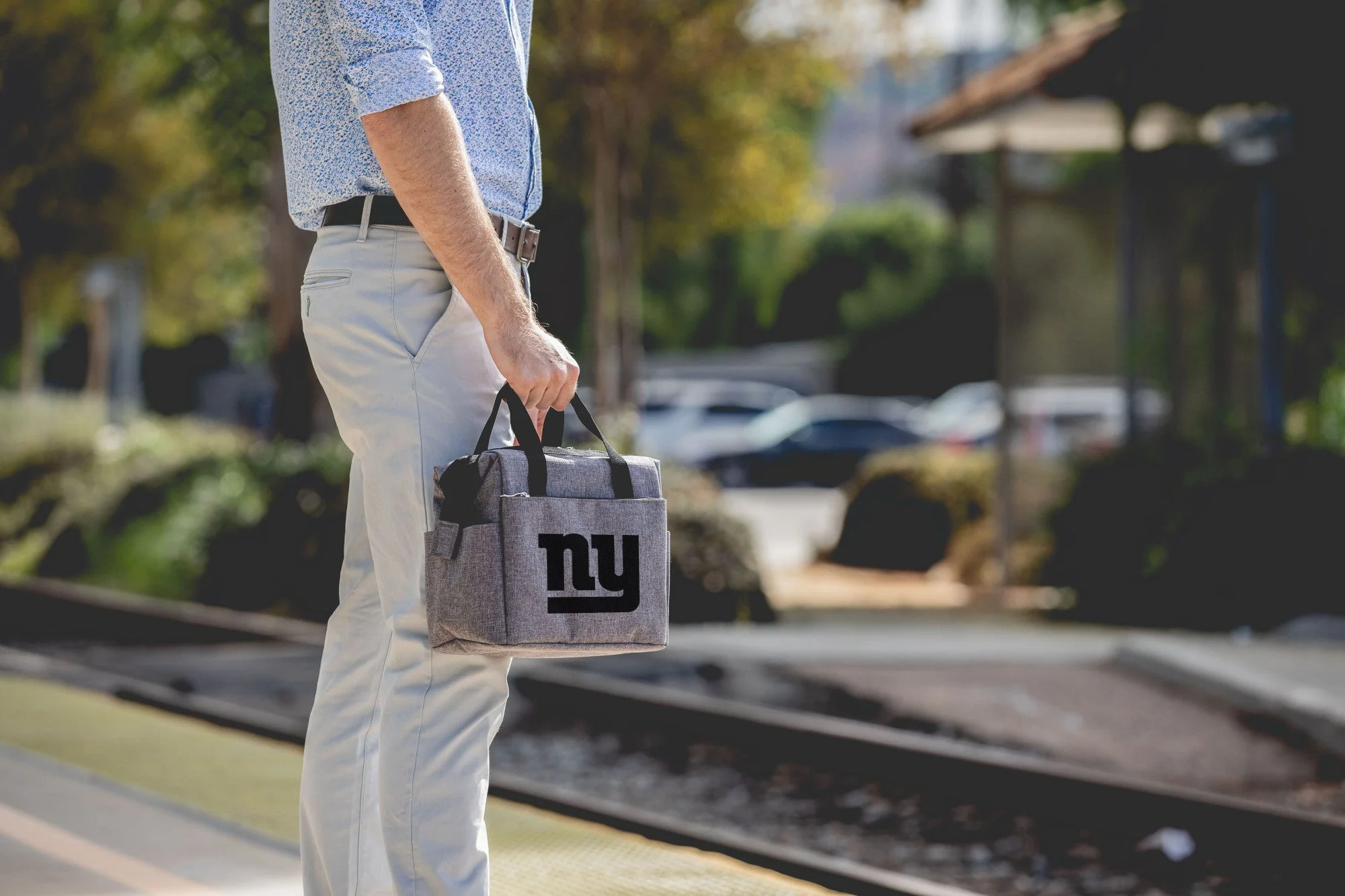 New York Giants On The Go Lunch Bag Cooler - Image 5