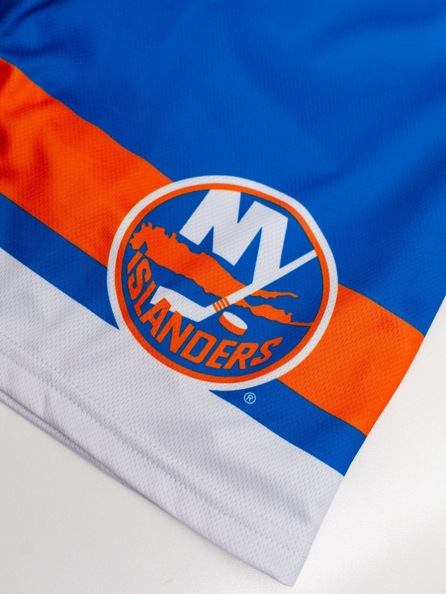 New York Islanders Mesh Hockey Shorts - Image 3
