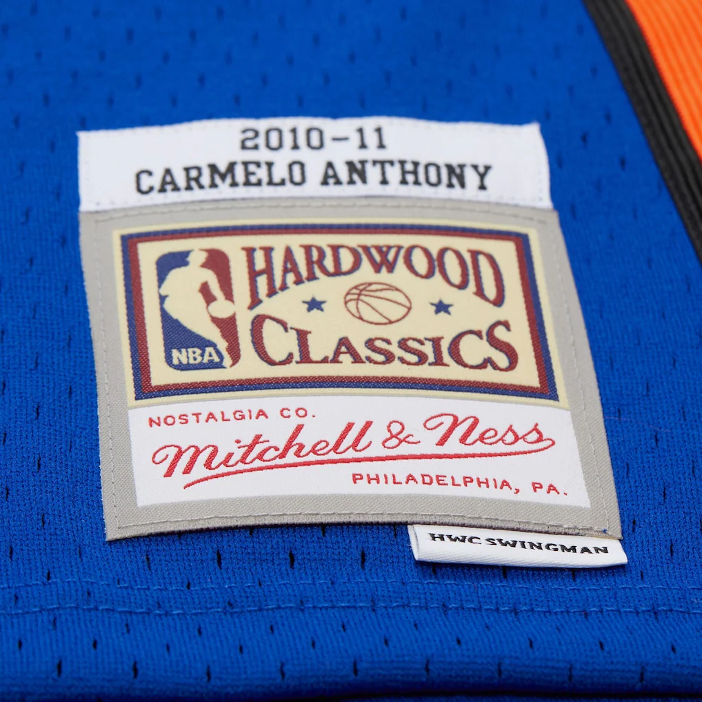 New York Knicks Carmelo Anthony Mitchell & Ness Swingman Jersey - Image 3