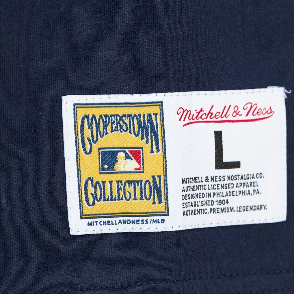 MLB New York Yankees Navy Double Clutch Premium Logo T-Shirt - Image 4