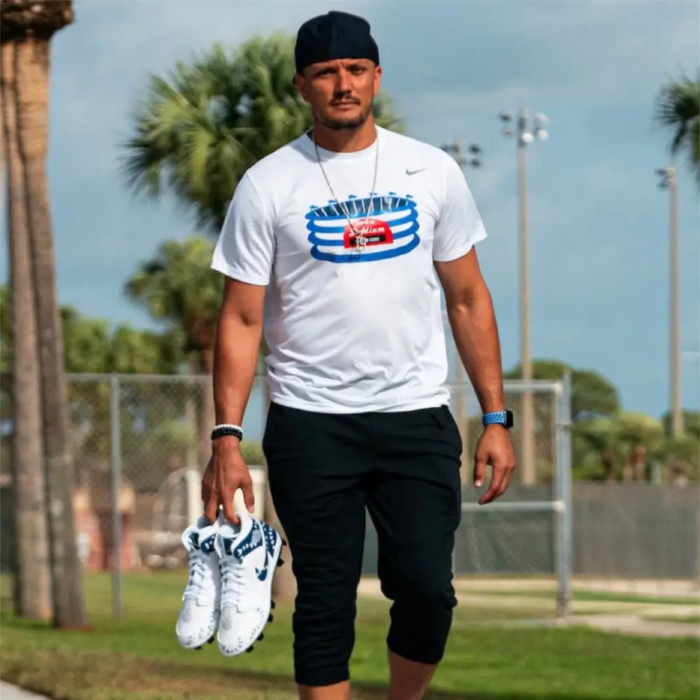 Nike Men's Legend Stadium Custom Kicks T-Shirt