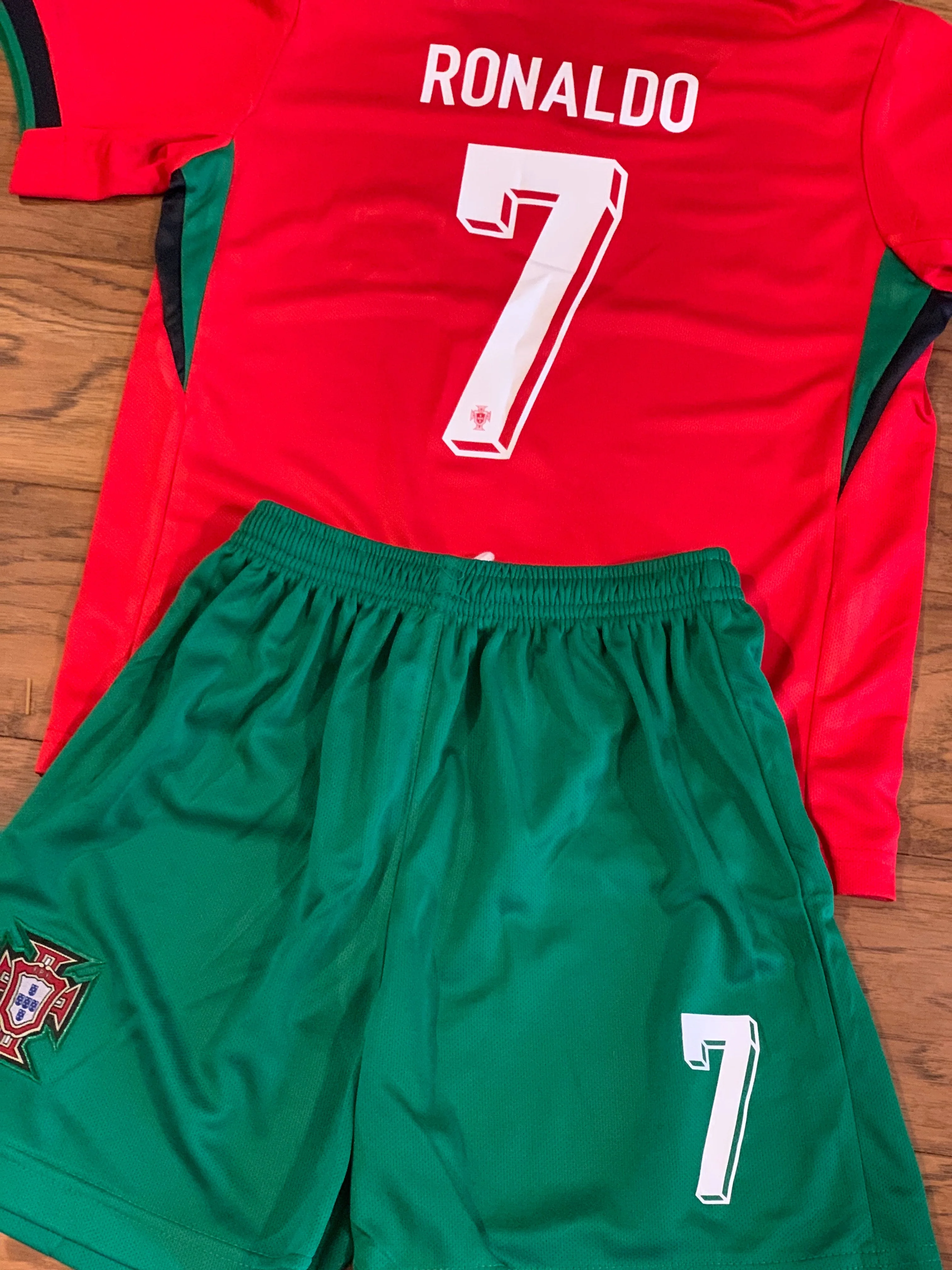 Ronaldo Portugal Home Kids Youth Soccer Jersey Kit 2 Piece Set - Image 3