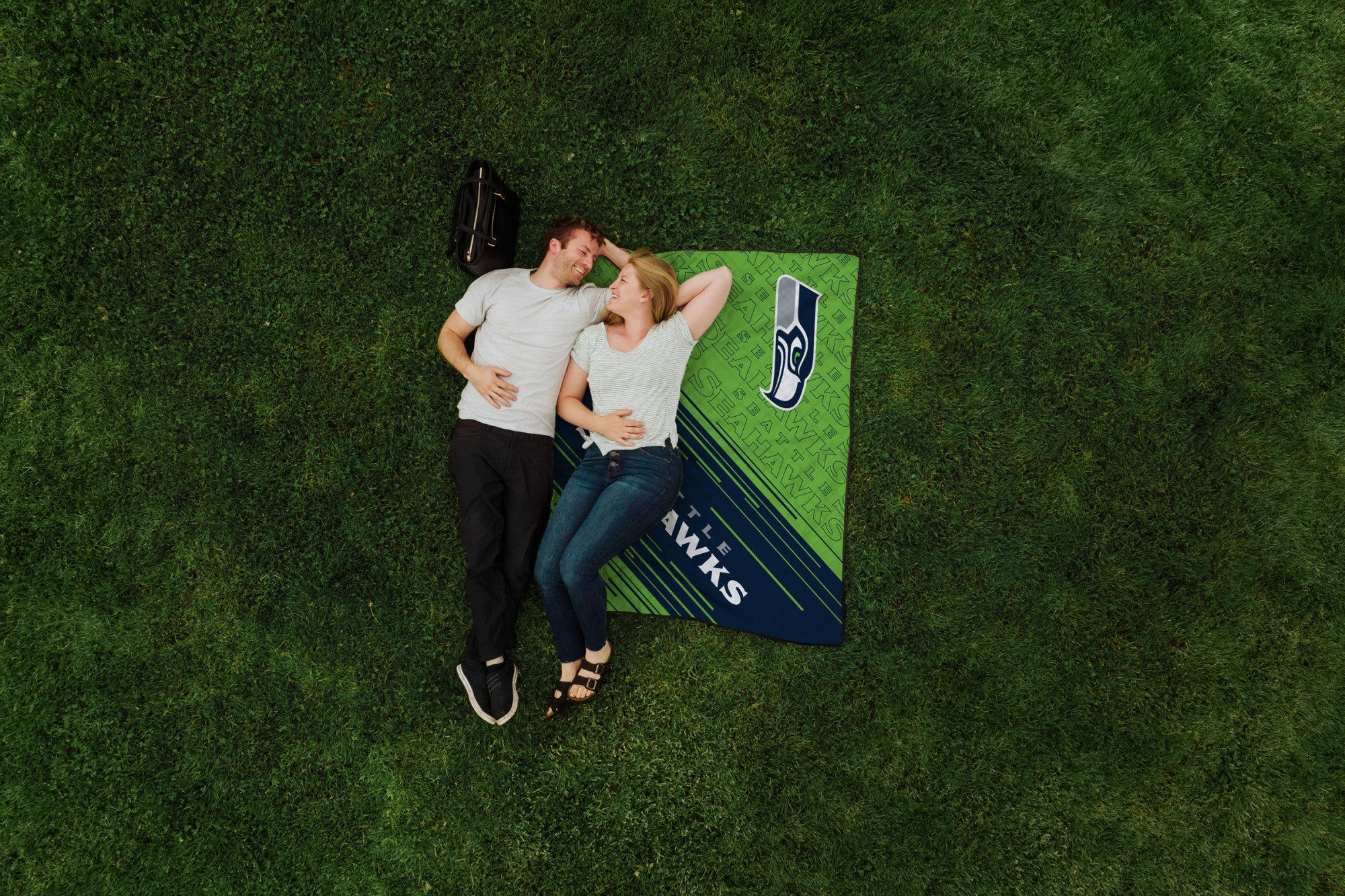 Seattle Seahawks Impresa Picnic Blanket - Image 2