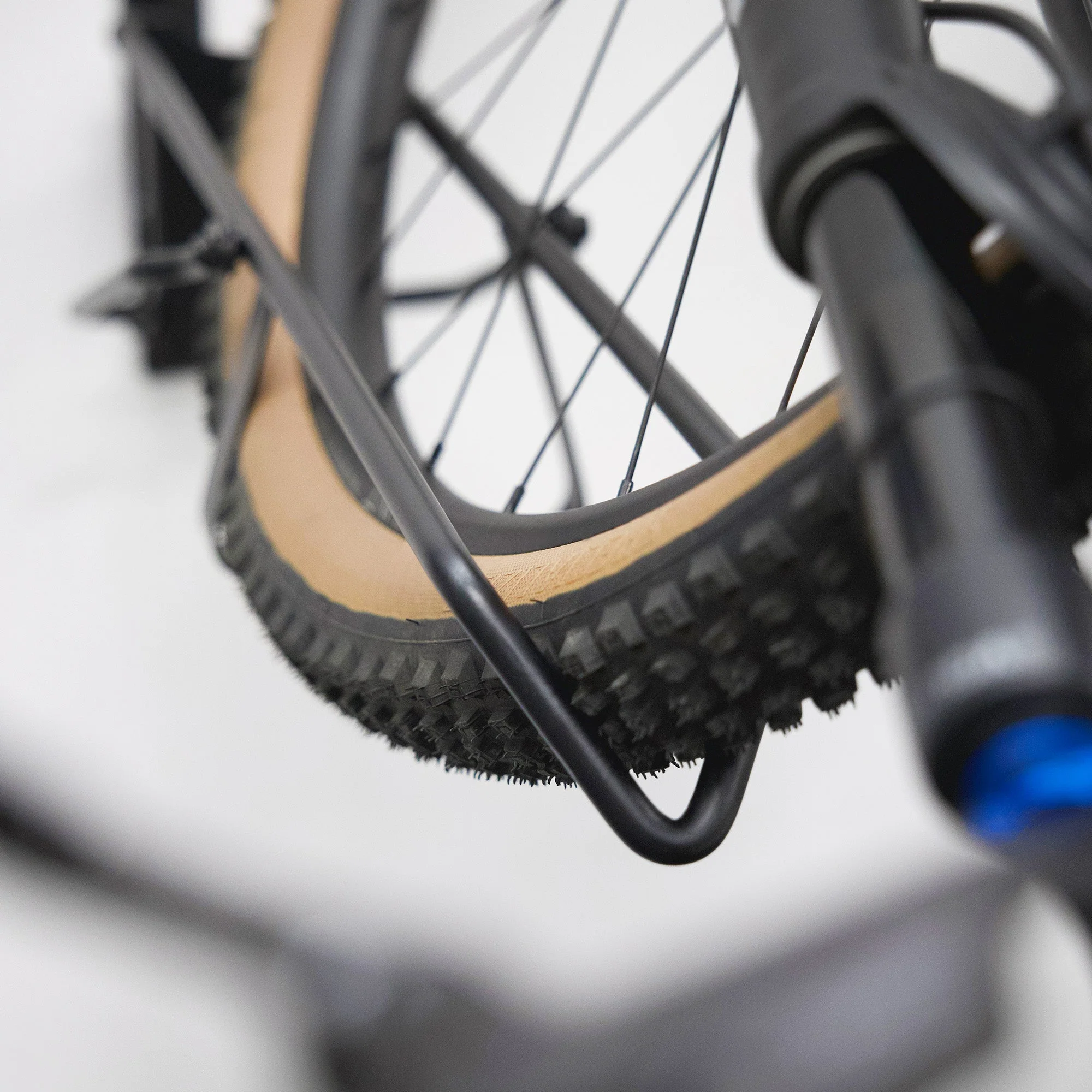 SwivelStow No-Lift Mountain Bike Rack - Image 6