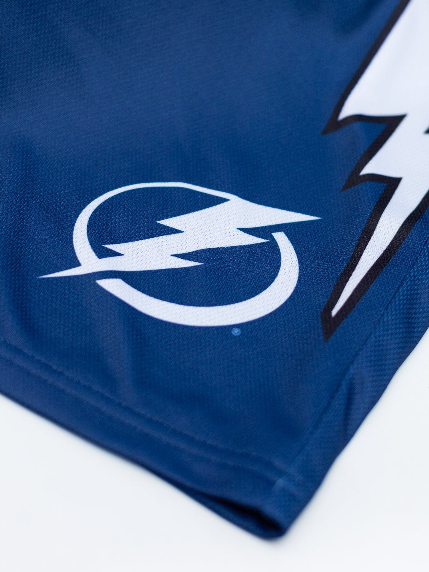 Tampa Bay Lightning Mesh Hockey Shorts - Image 4